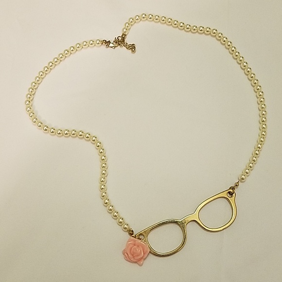 unknown Jewelry - 🔴Faux Pearl Necklace with Glasses and Rose